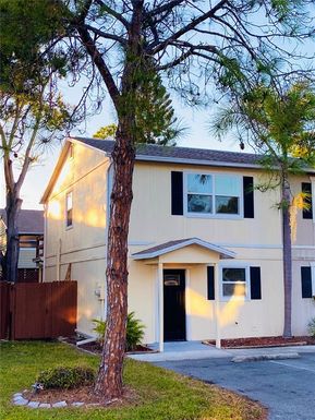 148 DOUGLAS ROAD W UNIT C