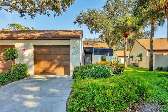 2911 PARK LAKE DRIVE