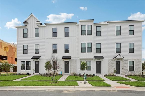 15083 GROVE LAKE DRIVE