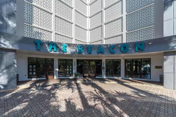 470 3RD STREET S UNIT 513