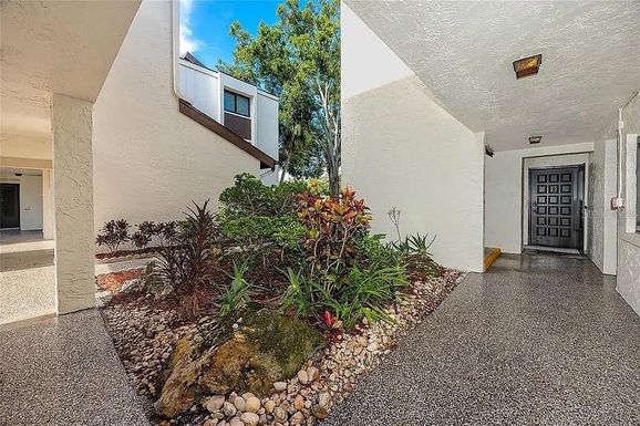 2207 BELLEAIR ROAD UNIT B7