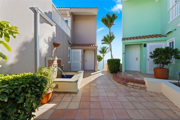 100 EL CONQUISTADOR AVE UNIT 5021-22