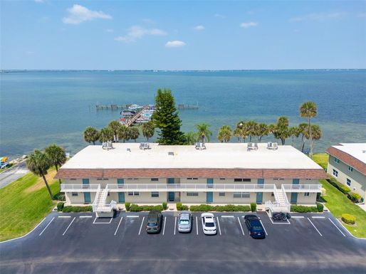 200 CAPE SHORES CIRCLE UNIT 6G