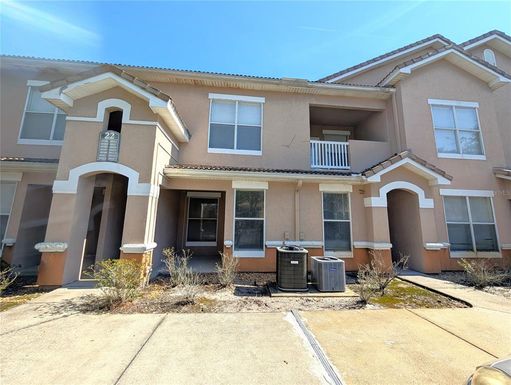 10517 VILLA VIEW CIRCLE