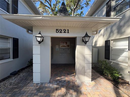 5221 BAYSHORE BOULEVARD UNIT 59
