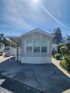 1674 UNIVERSITY PARKWAY UNIT 52