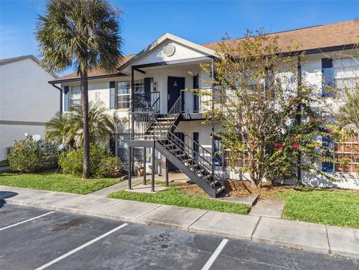 3651 N GOLDENROD ROAD UNIT E102