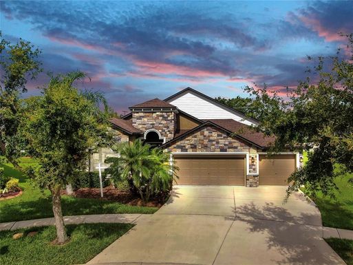 5324 MOON SHELL DRIVE