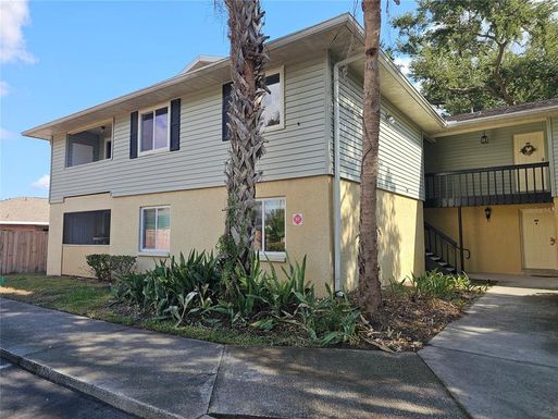 247 THORN TREE PLACE UNIT 247