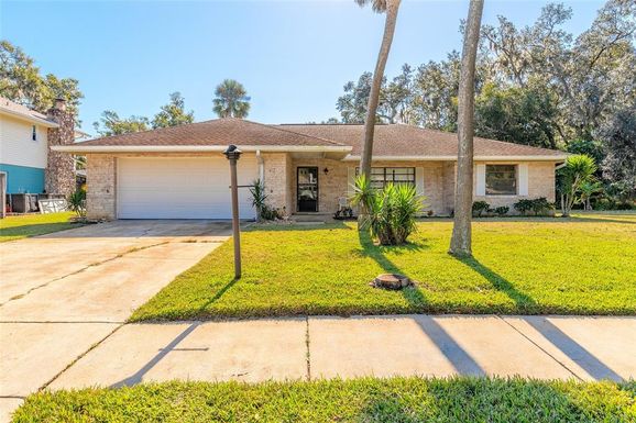 617 BOARS HEAD DRIVE