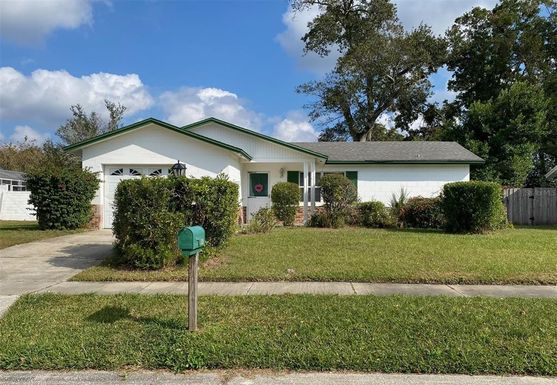 5047 FERNCREST DRIVE