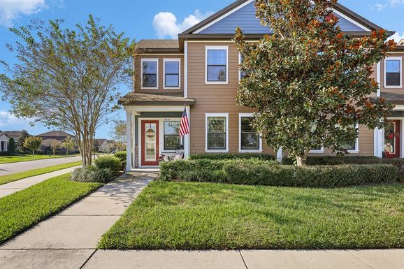 5835 CIRCA FISHHAWK BOULEVARD