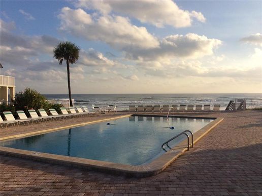 4849 SAXON DRIVE UNIT C105