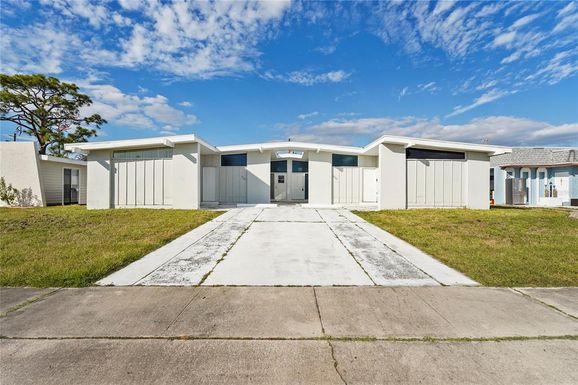 5724/5720 GALLATIN LANE