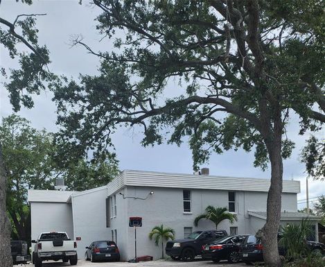 101 N FERNWOOD AVENUE UNIT 2