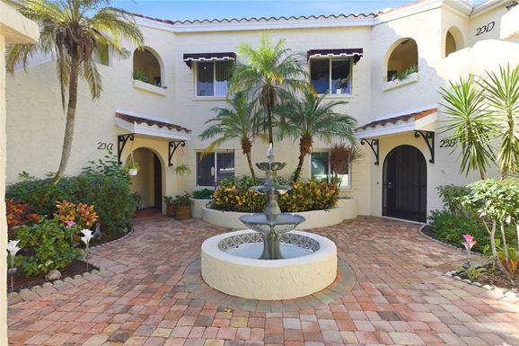 6101 34TH STREET W UNIT 23C