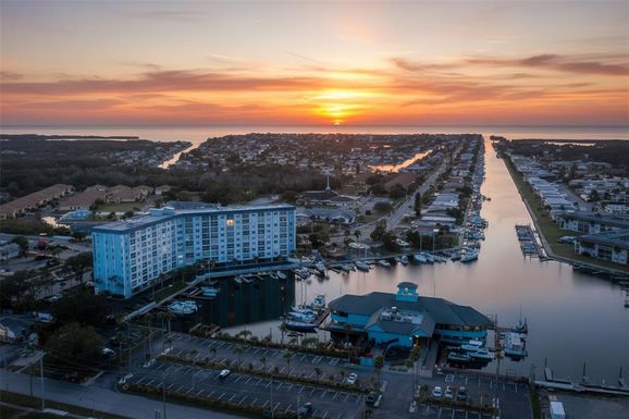 4939 FLORAMAR TERRACE UNIT 312