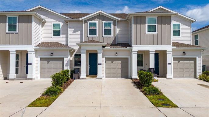 2316 BROOK MARSH LOOP