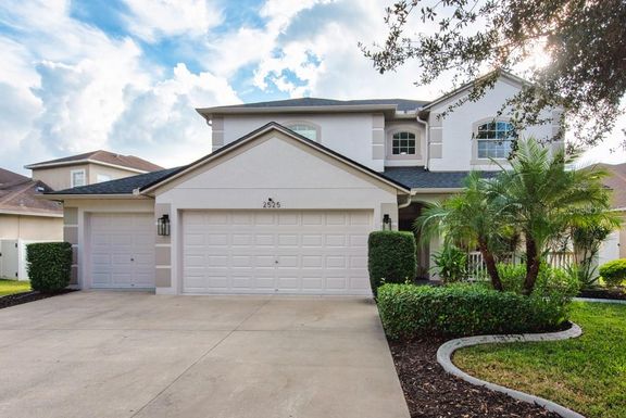 2525 CROSS MORE STREET