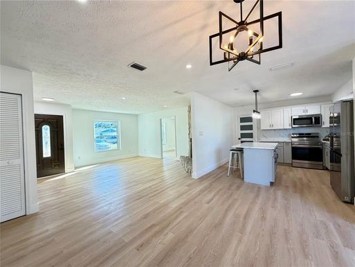 3206 LAS BRISAS UNT ALL DRIVES UNIT A