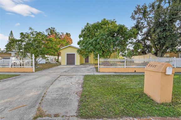 7515 TIDEWATER TRAIL