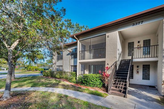 3377 CRYSTAL COURT E UNIT E