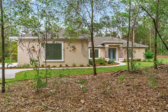 4931 N MULBERRY LOOP