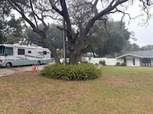 1505 E CROOKED LAKE DRIVE