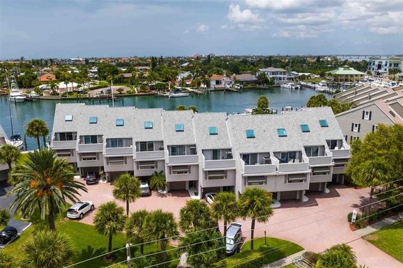 370 PINELLAS BAYWAY S UNIT C