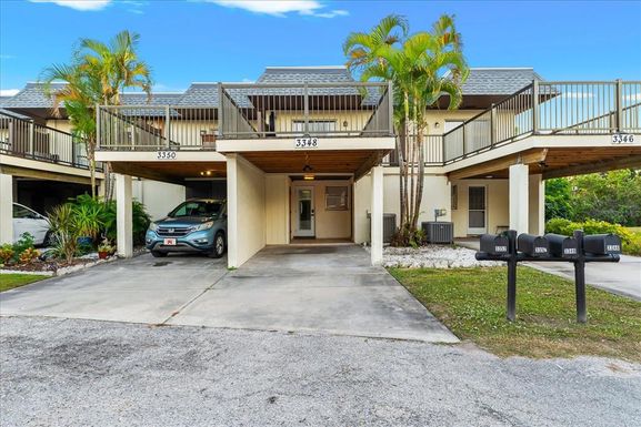 3348 RAMBLEWOOD PLACE