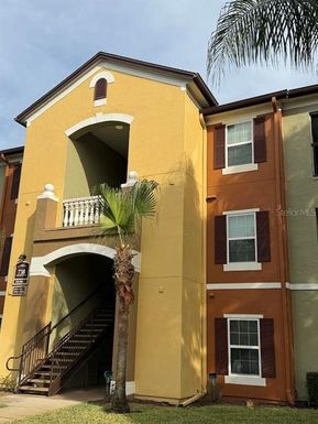 738 CREST PINES DRIVE UNIT 718