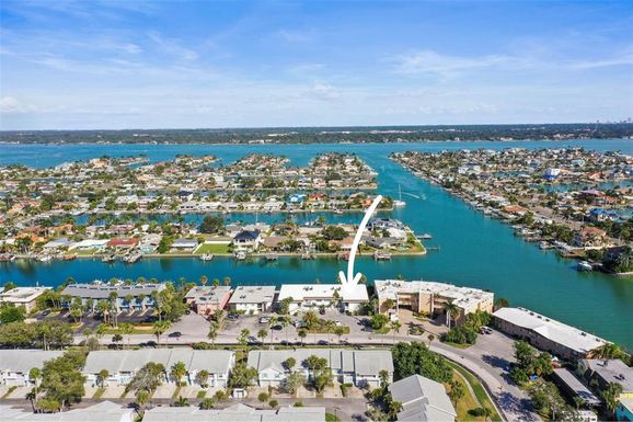 11655 3RD STREET E UNIT 19