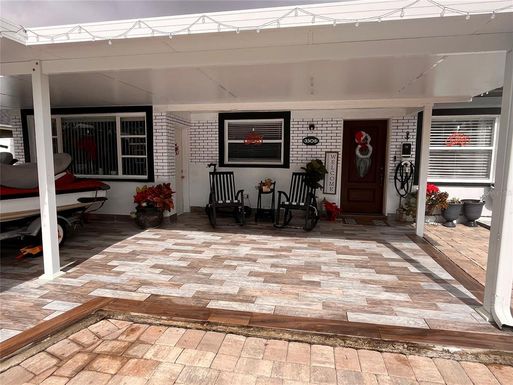 3305 W AILEEN STREET