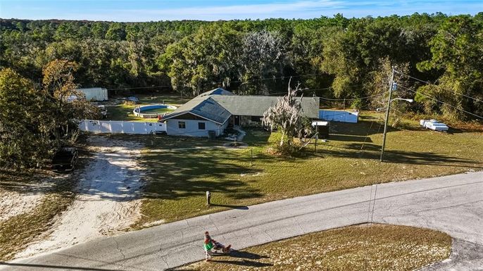 6106 IDLE A WHILE CIRCLE