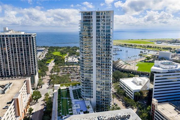 145 2ND AVENUE S UNIT 614