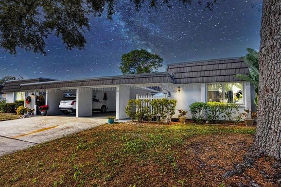 1521 LAKESIDE WAY UNIT 149