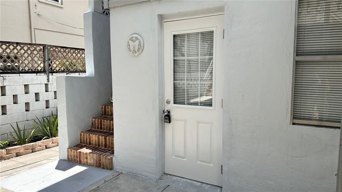 236 6TH AVENUE N UNIT D