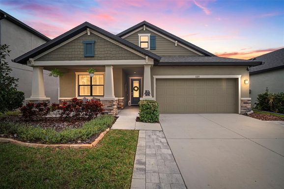 11223 PADDOCK MANOR AVENUE