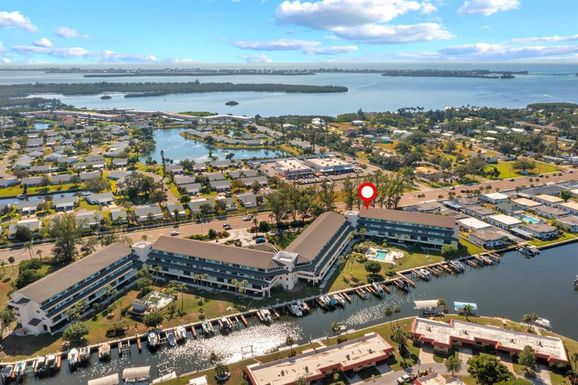 9604 CORTEZ ROAD W UNIT 136