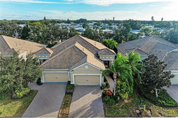 4952 MAYMONT PARK CIRCLE