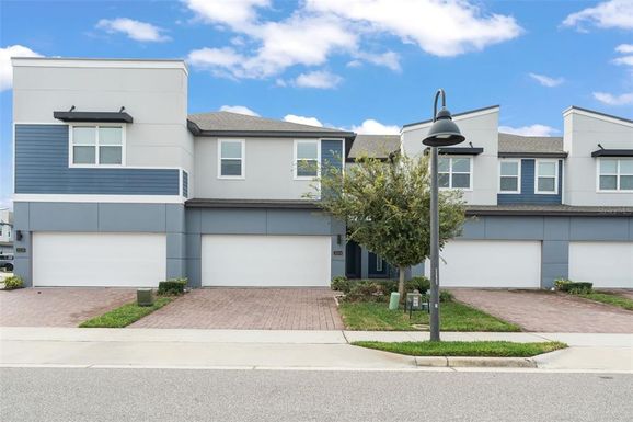 2224 SHADOWLAND LOOP