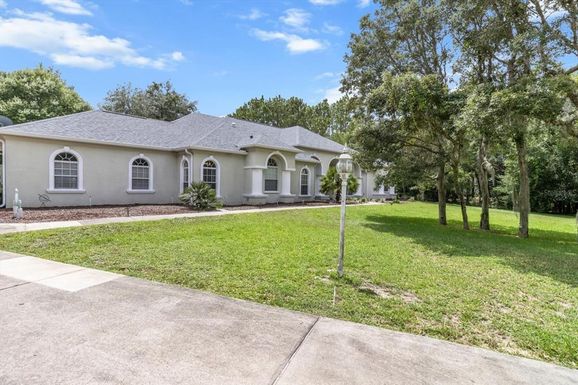 2900 W LANTANA DRIVE