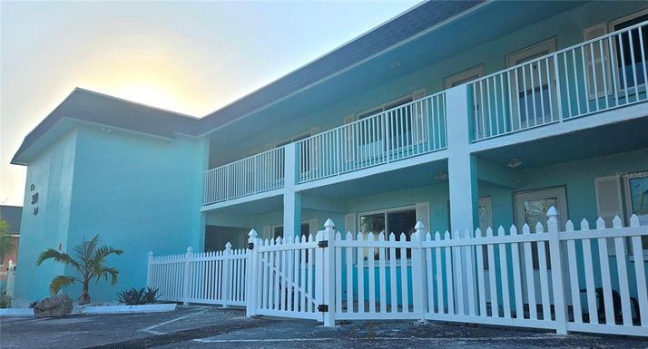 350 73RD AVENUE UNIT 4