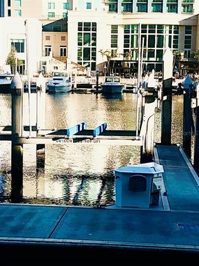 700 S HARBOUR ISLAND UNIT 7