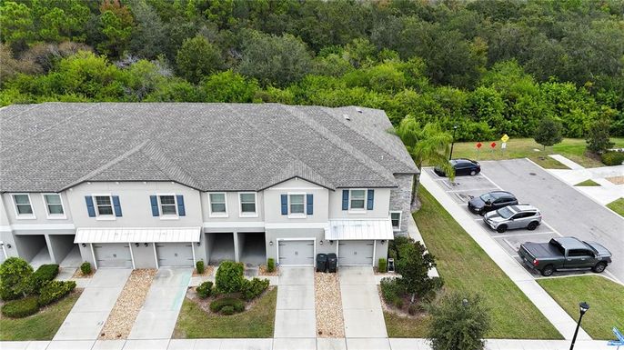 9776 PEMBROOKE PINES DRIVE