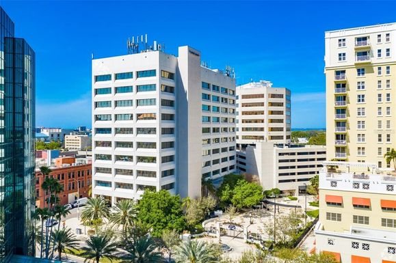 600 CLEVELAND STREET UNIT 796/798