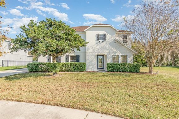 413 COUNTRY COTTAGE LANE