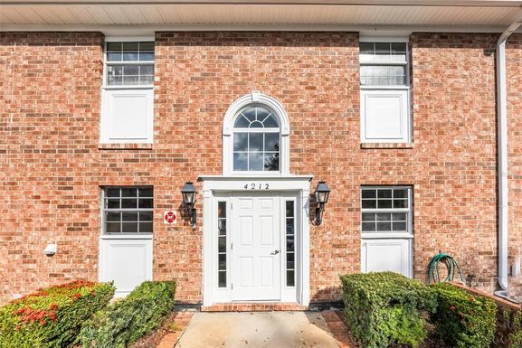4212 LAKE UNDERHILL ROAD UNIT A