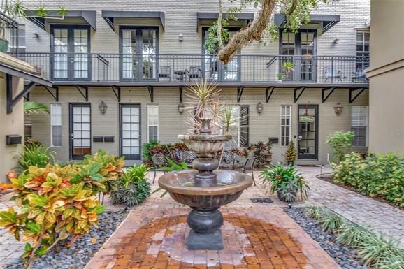 1008 S MOODY AVENUE UNIT 2