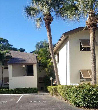 5279 WILLOW LINKS UNIT 51